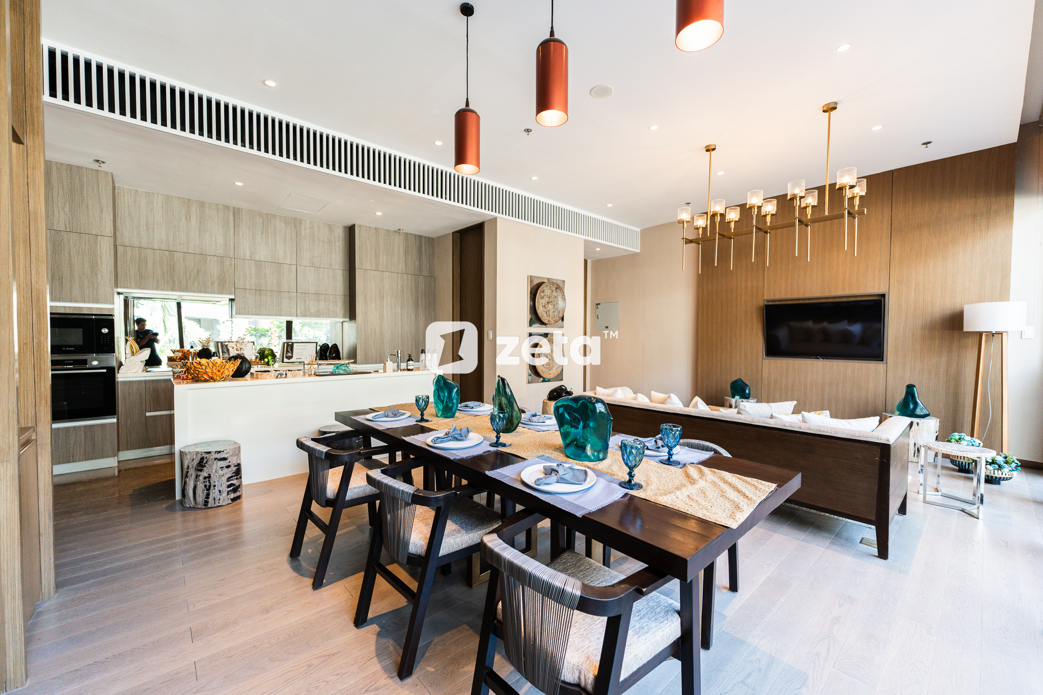 preselling condotels